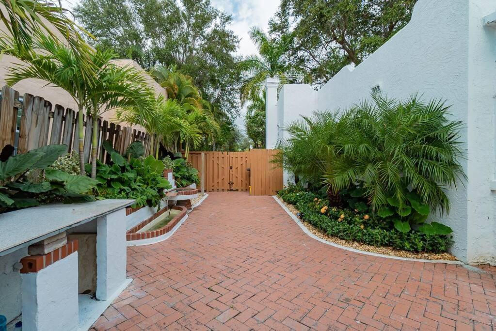 Garden Oasis In Flamingo Park Apartamento West Palm Beach Exterior foto